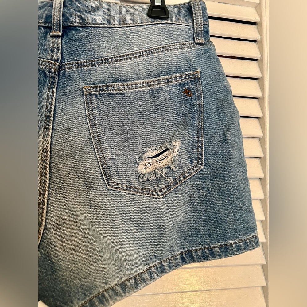 Women’s True Craft size 8 Denim Blue Jean Skort Medium Wash w/ Light Distressing - Picture 5 of 16